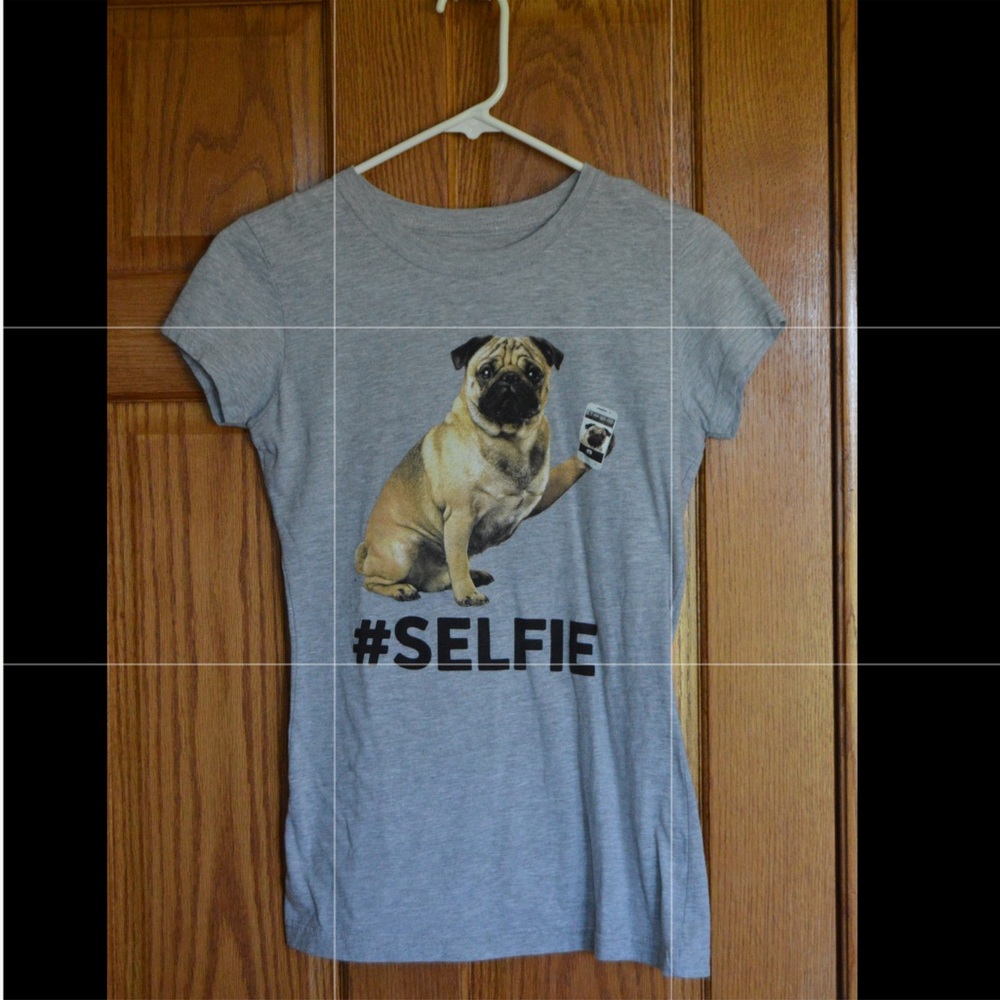 #Selfie Pug T-Shirt